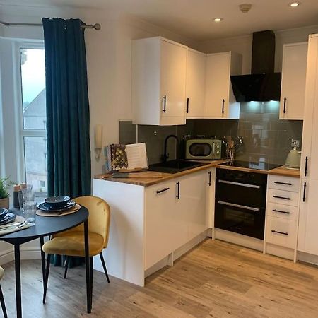 Alto - Lovely 2 Bedroom Serviced Apartment Bristol By Mint Stays Екстериор снимка